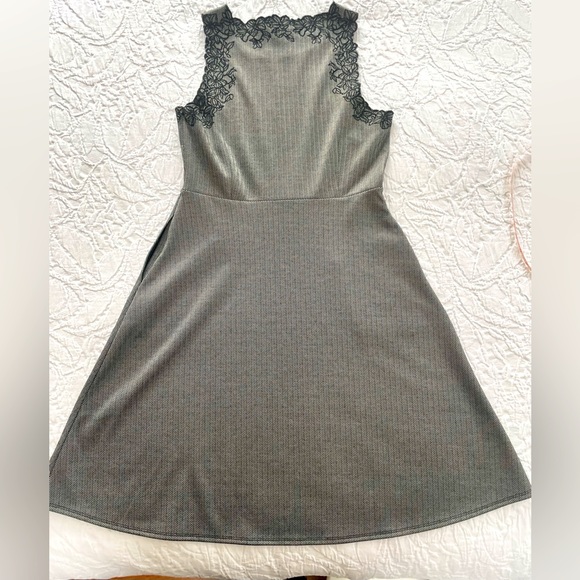 Banana Republic for and flare work dress, NWT - Picture 3 of 6